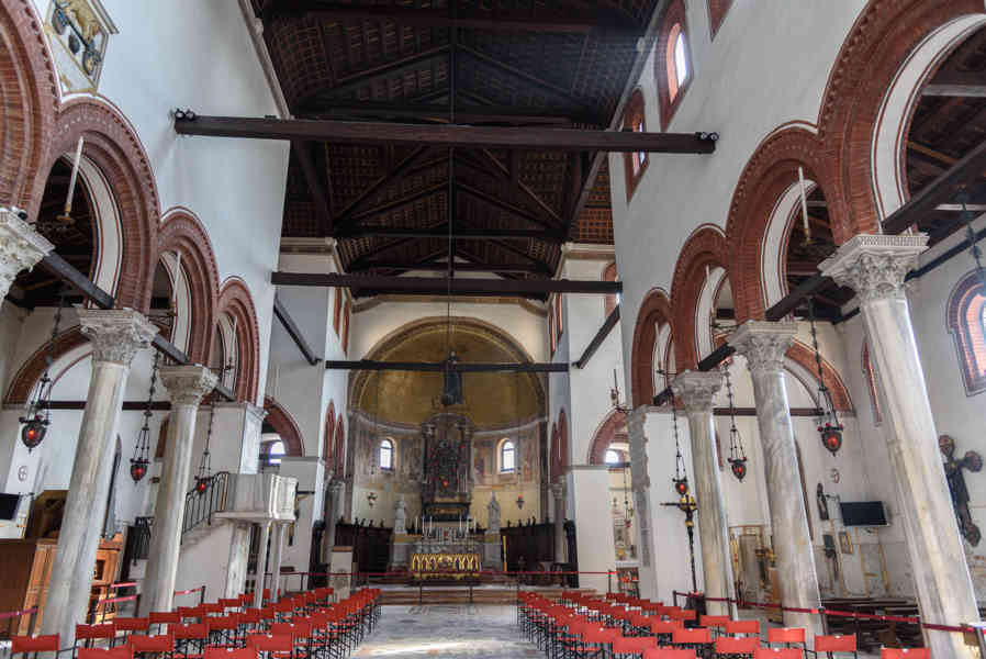 Italia - Venecia 299 - isla de Murano - basílica de Santa María y San Donato.jpg
